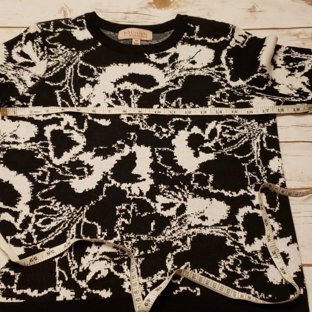 Philosophy Abstract Black and White Sweater Size SP - Picture 7 of 9